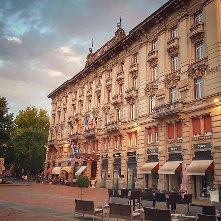 Grand Hotel Regina Salsomaggiore ซัลโซมัจโจเรแตร์เม ภายนอก รูปภาพ