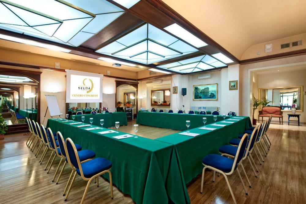 Grand Hotel Regina Salsomaggiore ซัลโซมัจโจเรแตร์เม ภายนอก รูปภาพ